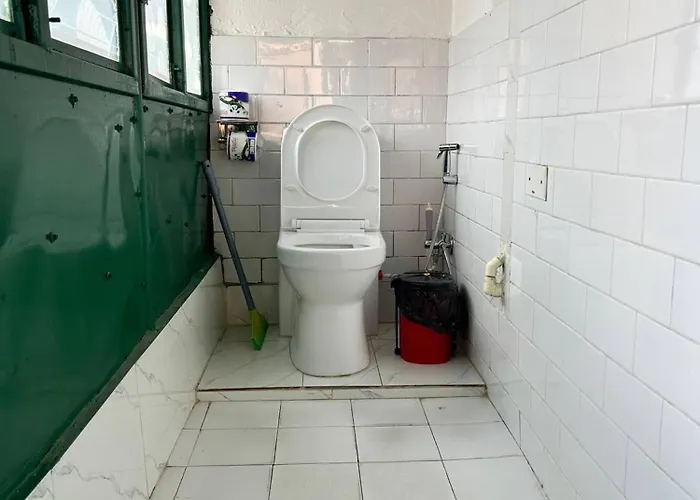 Ganesh Centrally Located In Thamel Traditional House Apartment *